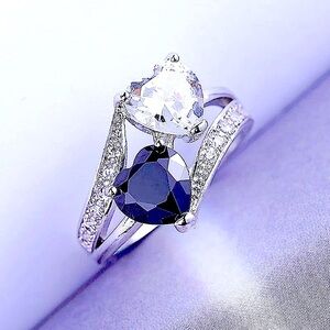 Heart Ring 2 heart stones Clear and Black Zircon Stones NWT